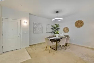 Photo #4: 41053887 Listing