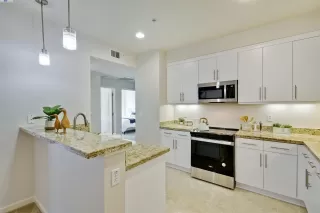 Photo #6: 41053887 Listing