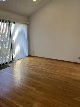 Photo #5: 41053914 Listing