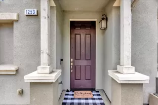 Photo #4: 41053952 Listing