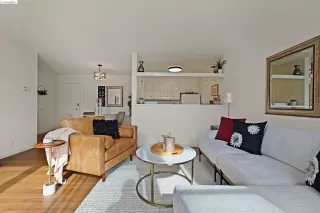 Photo #5: 41054131 Listing 