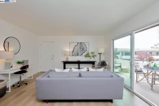 Photo #5: 41054132 Listing