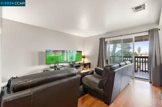 Photo #1: 41054232 Listing 