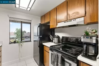 Photo #5: 41054232 Listing 