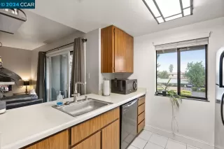 Photo #6: 41054232 Listing 