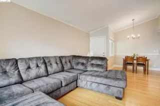 Photo #1: 41054291 Listing 
