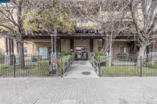 More Details about MLS # 41054359 : 16006 E 14TH ST # 214