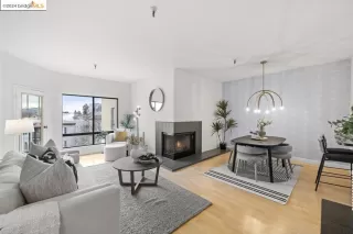 Photo #5: 41054366 Listing 