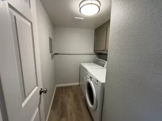 Photo #5: 41054383 Listing