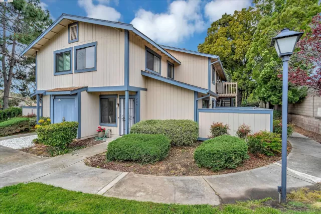 MLS: 41054450 Condo For Sale