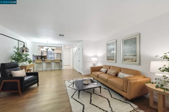 MLS: 41054497 Condo For Sale