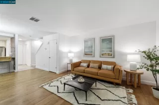 Photo #5: 41054497 Listing