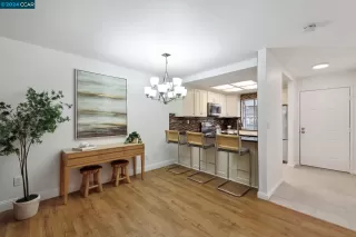 Photo #6: 41054497 Listing