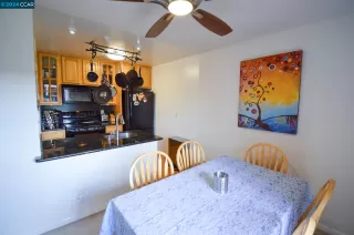 Photo #6: 41054517 Listing