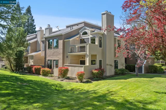 MLS: 41054706 Condo For Sale