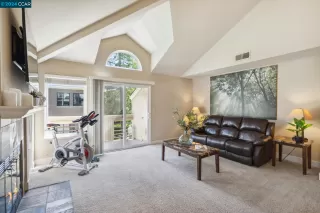 Photo #4: 41054706 Listing