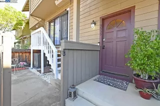 More Details about MLS # 41054789 : 3555 NORTON WAY # 15