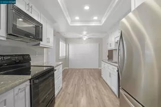 Photo #6: 41054902 Listing