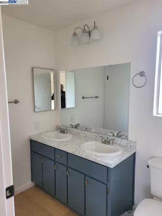 Photo #5: 41054924 Listing