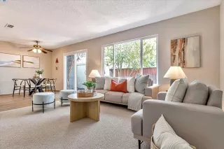 Photo #4: 41054927 Listing