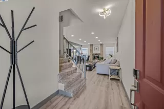 Photo #4: 41054931 Listing