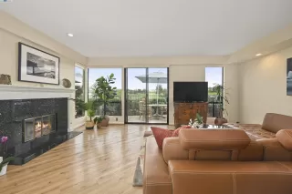 Photo #5: 41054938 Listing 