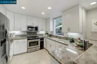 Photo #2: 41055061 Listing 