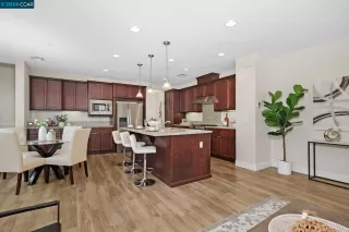 Photo #3: 41055077 Listing 