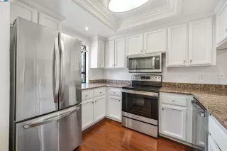 Photo #6: 41055110 Listing 