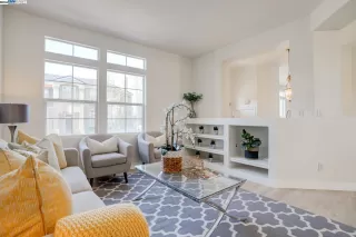 Photo #5: 41055152 Listing