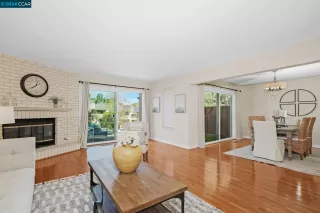 Photo #4: 41055167 Listing