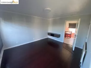 Photo #2: 41055213 Listing