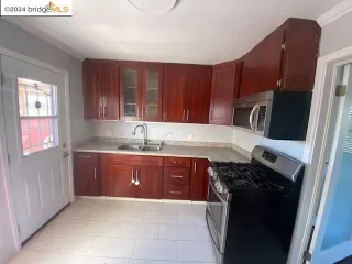 Photo #3: 41055213 Listing