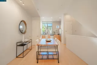 Photo #5: 41055280 Listing 