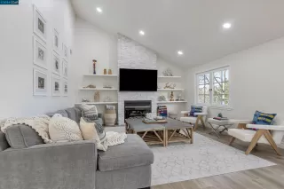 Photo #3: 41055281 Listing