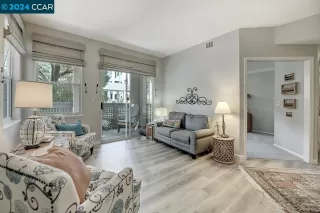 Photo #6: 41055291 Listing