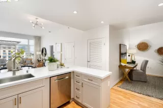 Photo #2: 41055378 Listing