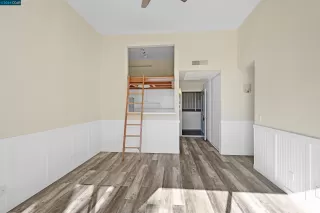 Photo #5: 41055396 Listing 