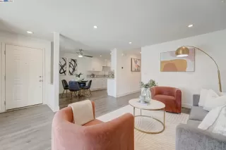 Photo #6: 41055409 Listing