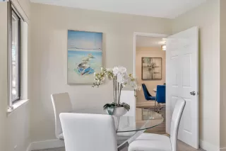 Photo #4: 41055418 Listing