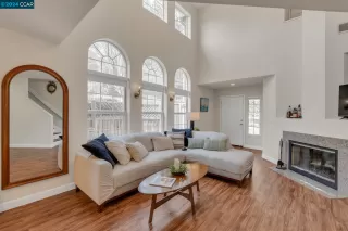 Photo #4: 41055424 Listing