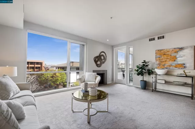 MLS: 41055512 Condo For Sale