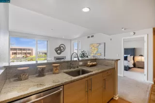 Photo #6: 41055512 Listing