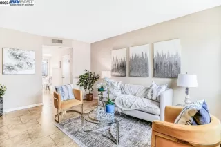 Photo #2: 41055519 Listing 