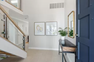 Photo #2: 41055579 Listing 