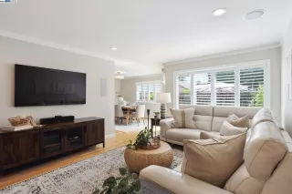 Photo #6: 41055579 Listing 