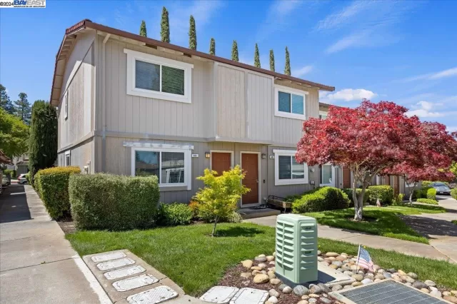 MLS: 41055681 Condo For Sale