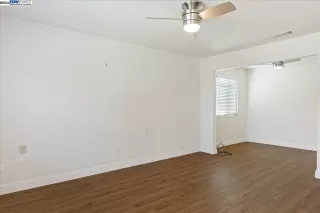 Photo #3: 41055681 Listing 