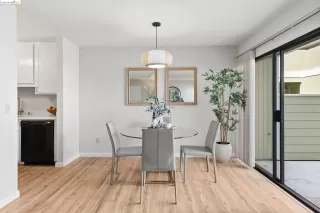 Photo #6: 41055711 Listing