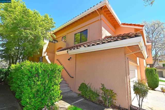 MLS: 41055738 Condo For Sale